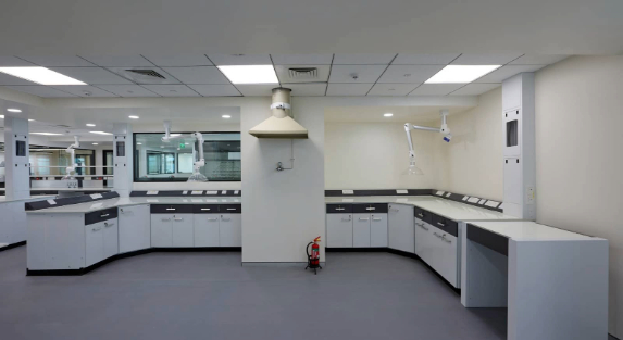Laboratory Furniture & Solutions